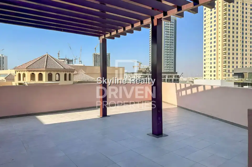 Upgraded | Close to Circle Mall | Huge Layout 7