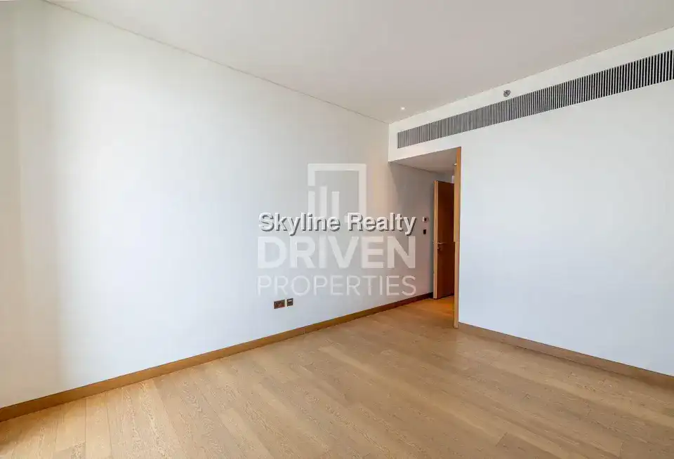 3-Bed Sea View Apartment in Bulgari Resort, Jumeirah Bay 10