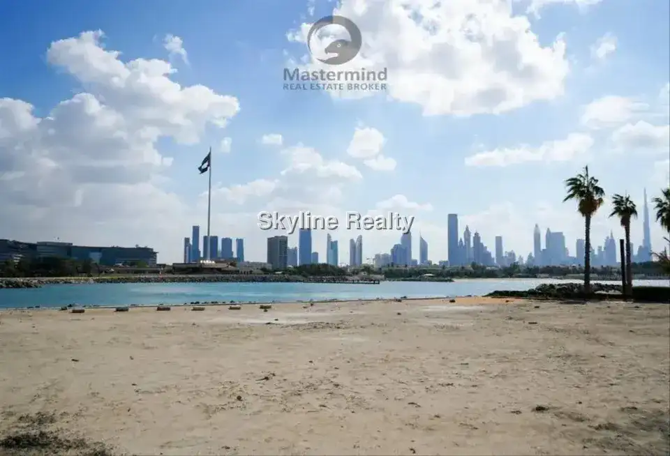 Prime Jumeirah Land for Sale | 11,000 Sq Ft | AED 19M 5