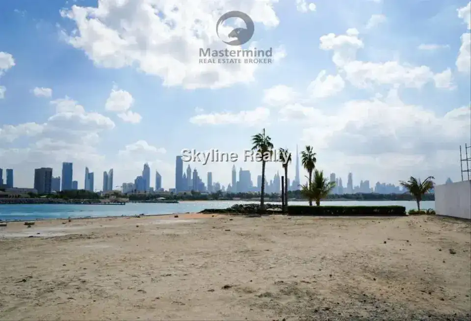 Prime Jumeirah Land for Sale | 11,000 Sq Ft | AED 19M 10
