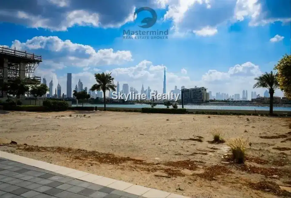 Prime Jumeirah Land for Sale | 11,000 Sq Ft | AED 19M 11