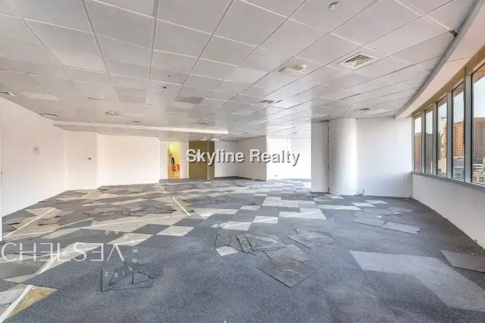 FULL FLOOR | FULLY FITTED | AREA EXPERT 16