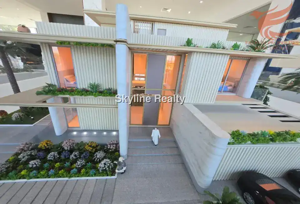 PRIVATE BEACHFRONT VILLA FREEHOLD WITH 8BR 17