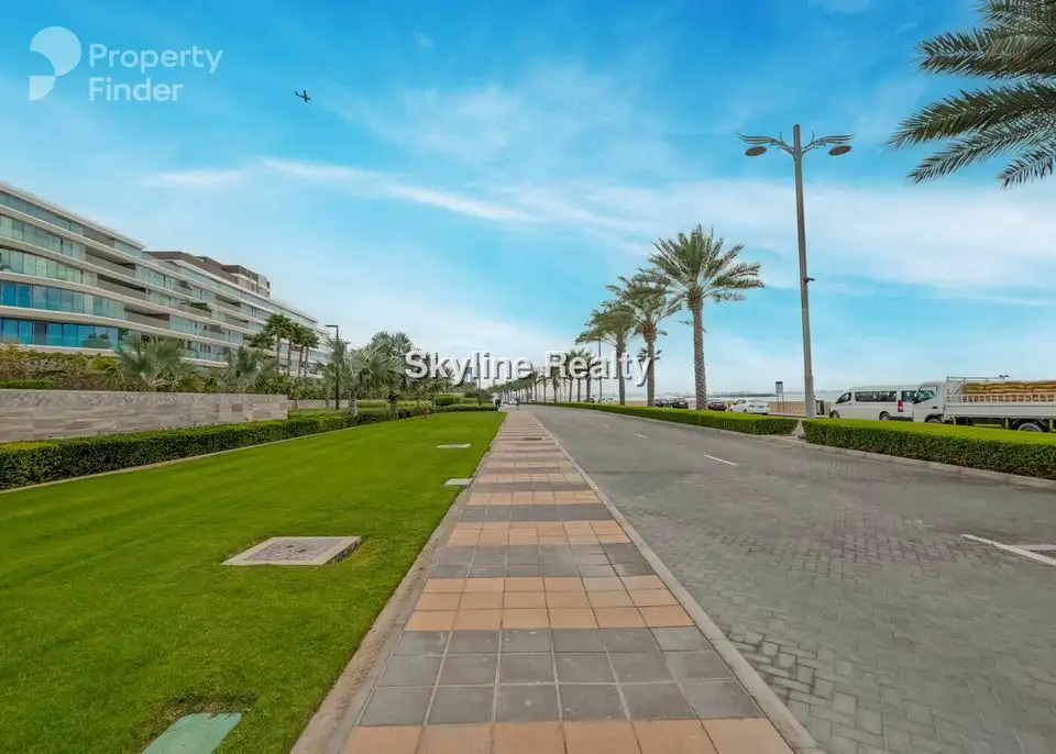 Below OP Deals 4/5 Beds Ultra Luxury Palm 16