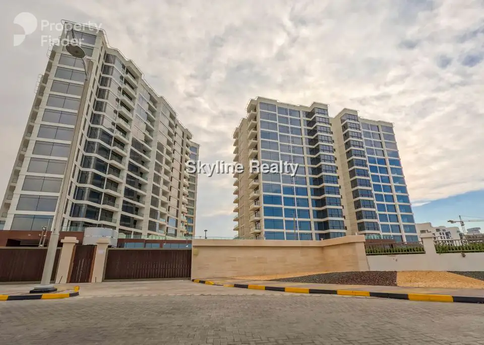 Below OP Deals 4/5 Beds Ultra Luxury Palm 17