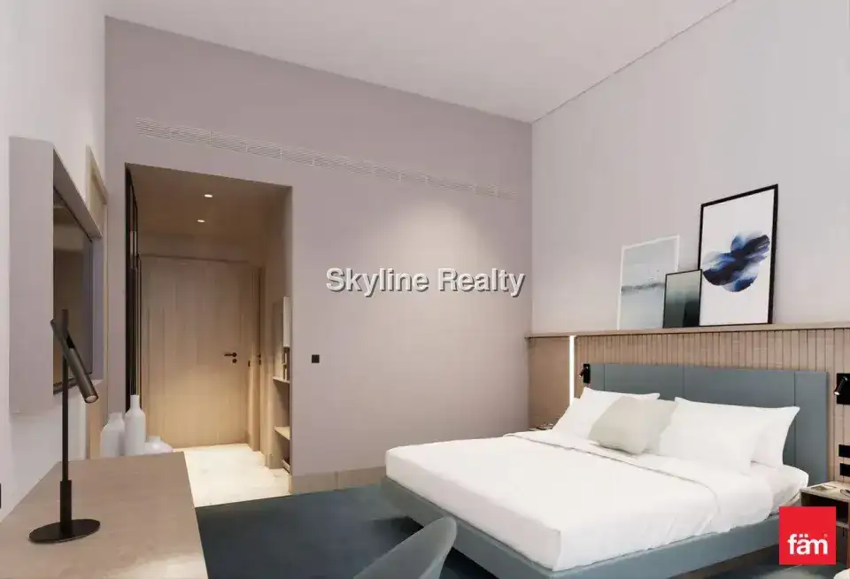 Luxury Hotel Rooms | Half Floor Investment 8